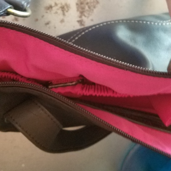 Stone Mountain leather purse - Picture 3 of 3